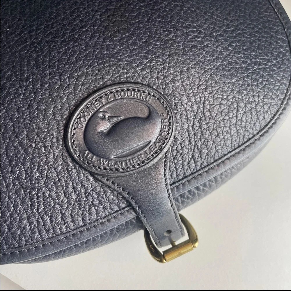 Dooney and Bourke AWL Leather Navy Blue Saddle crossbody Bag - Picture 7 of 15